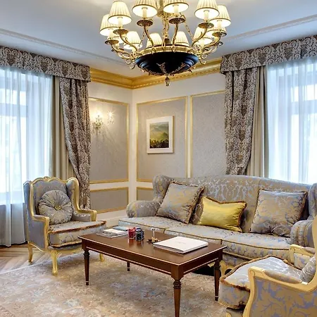 Flueela - The Unbound Collection By Hyatt 5*