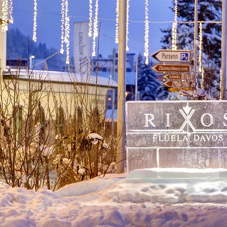 Flueela - The Unbound Collection By Hyatt