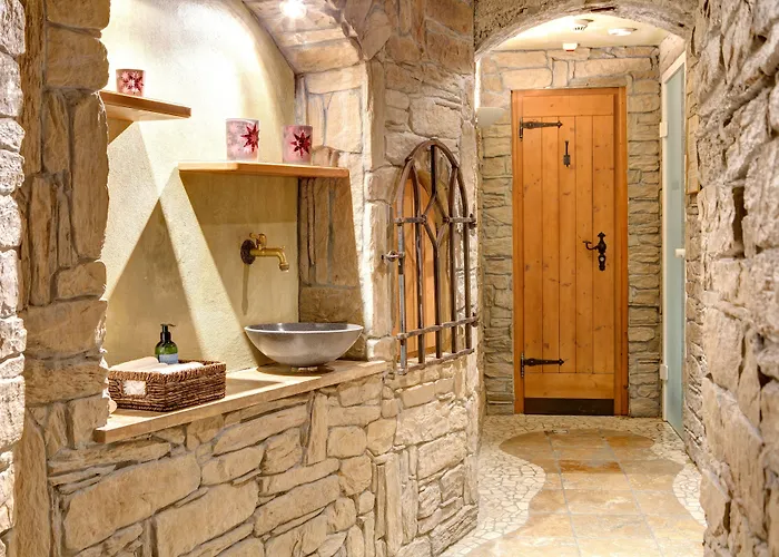 Flueela - The Unbound Collection By Hyatt Hotel