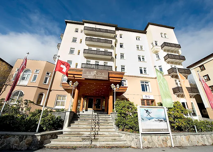 Flueela - The Unbound Collection By Hyatt