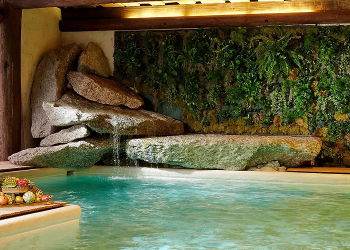 Flueela - The Unbound Collection By Hyatt